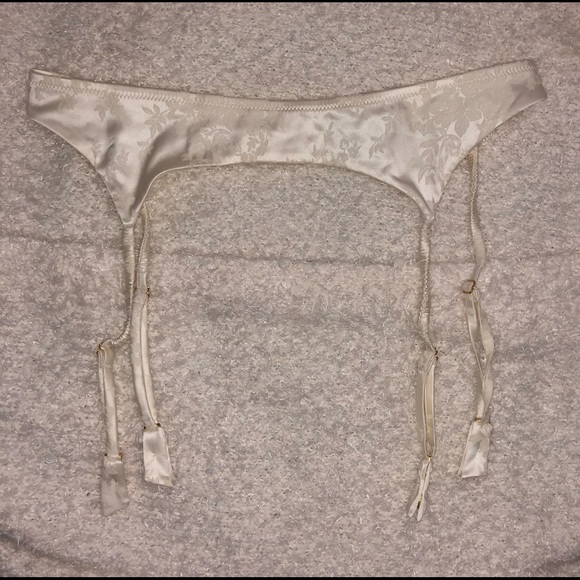 COPY - COPY - Victoria’s Secret Garter Belt - Picture 1 of 5